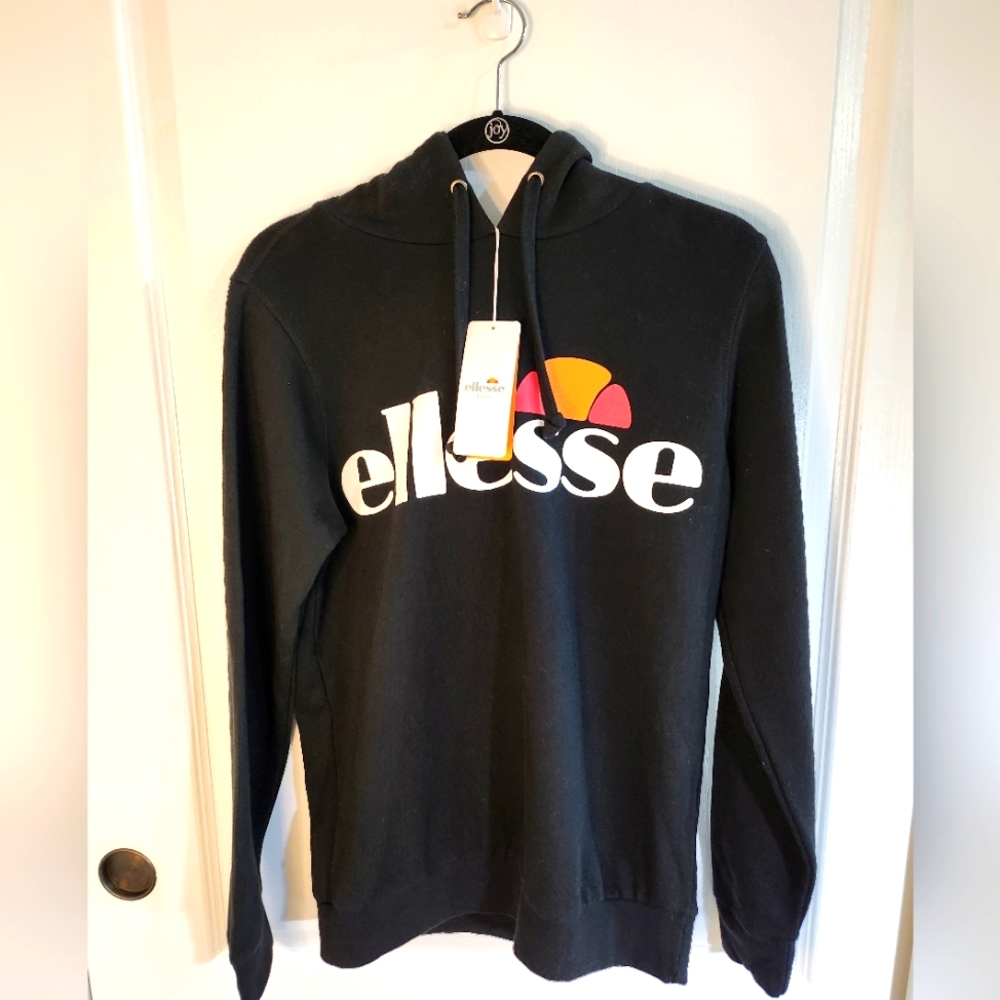 Ellesse Men's hoodie NWT Sz Small.